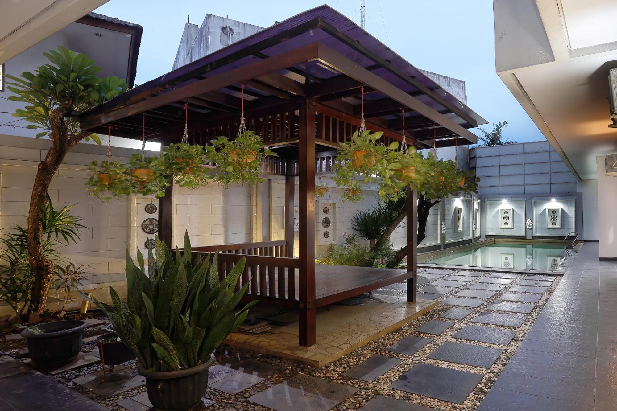 Jambuluwuk Residence Pakubuwono Джакарта Экстерьер фото